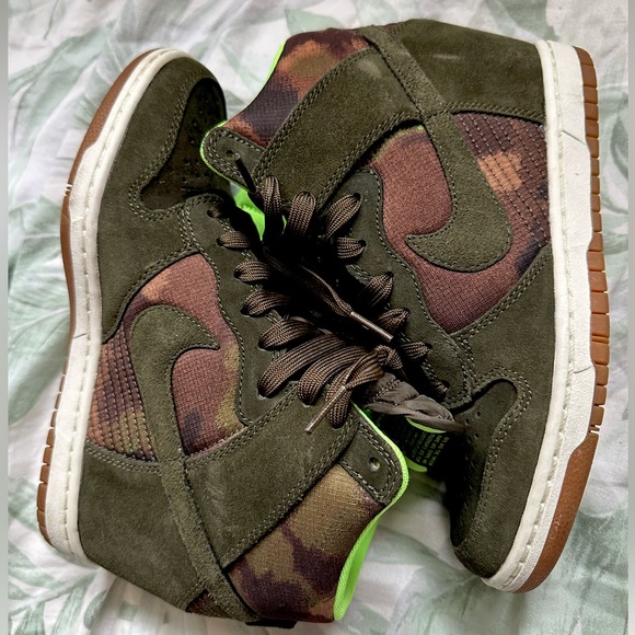 Nike Shoes - Nike Dunk Sky Hi Camo Print Hidden Wedge Sneaker in Women’s size 8